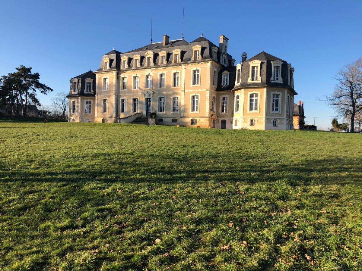Chambre Romantique Dans Le Chateau De La Bouchatte Chazemais Exterior photo
