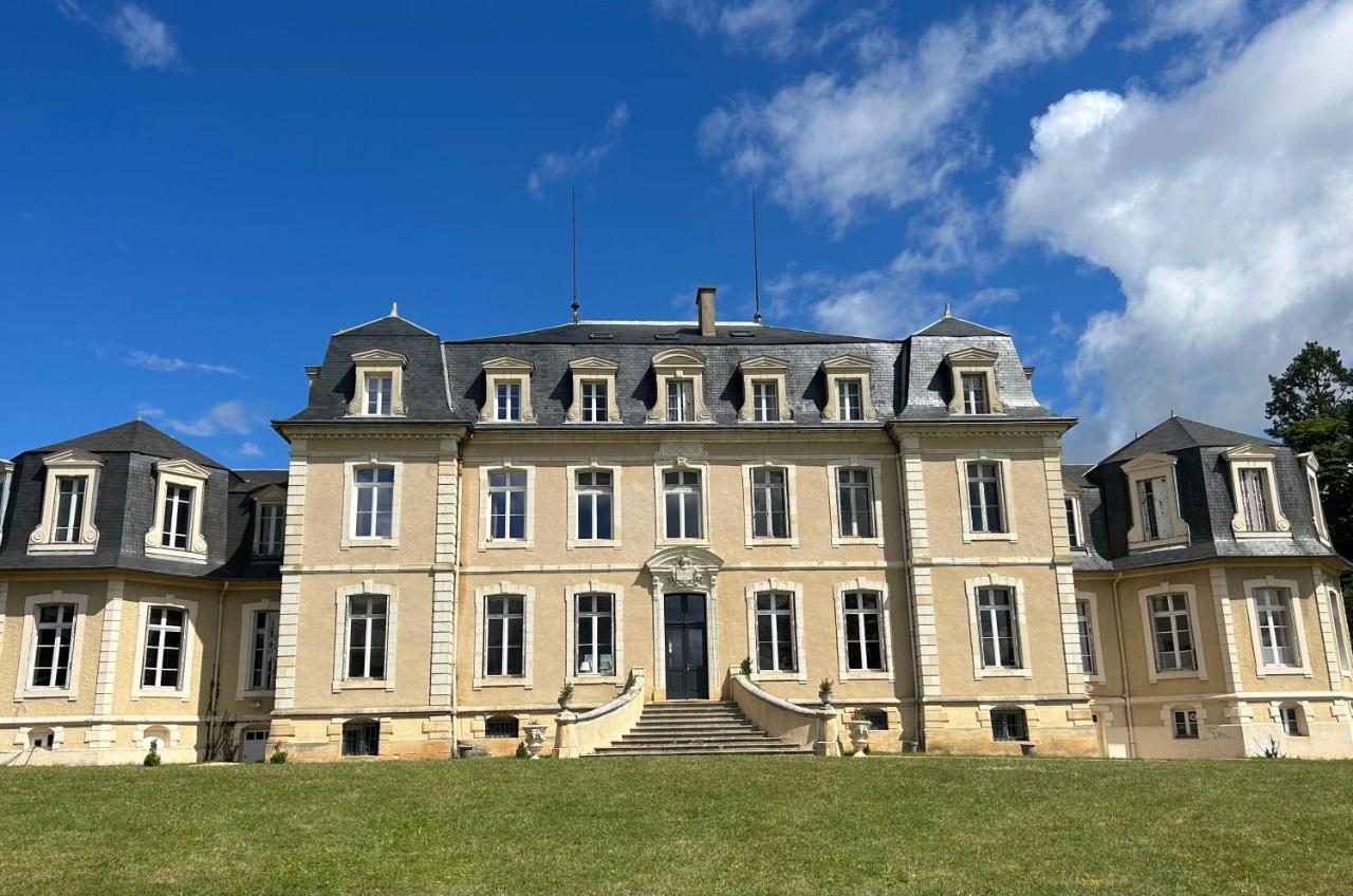Chambre Romantique Dans Le Chateau De La Bouchatte Chazemais Exterior photo